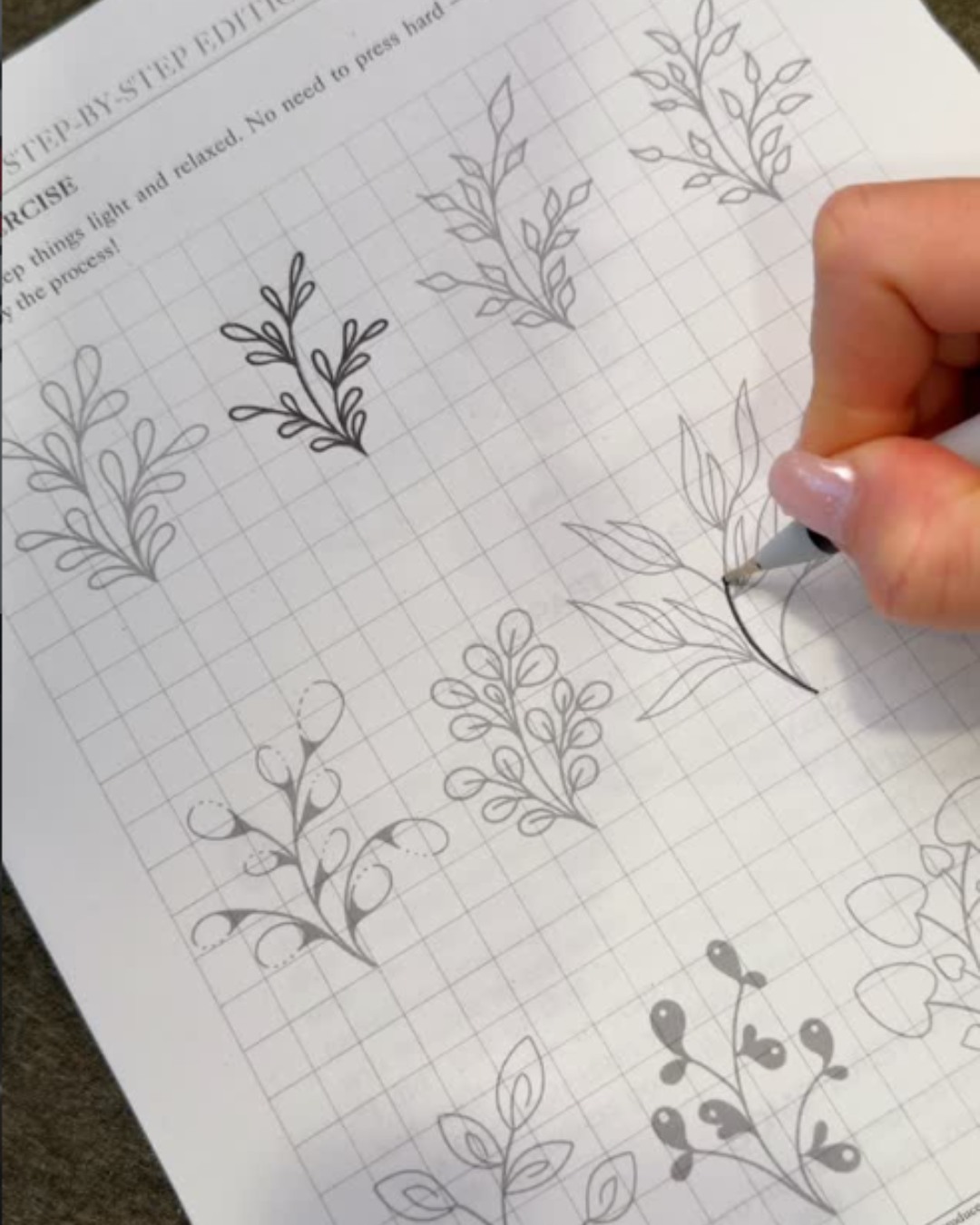🌿✏️ Growing Creativity, One Leaf at a Time ✨
Every gentle line tells a story of patience and progress. Following step-by-step doodle exercises helps your hand loosen up and your confidence grow — no pressure, just flow. 🍃
These simple botanical patterns are a reminder that creativity doesn’t have to be complicated. Start small, stay relaxed, and let each leaf lead you into your own style.
Slow strokes. Calm mind. Beautiful results. 💫
💬 Do you enjoy nature-inspired doodles, or do you prefer abstract patterns?
#DoodleArtPractice #BotanicalDoodles #MindfulSketching #CreativeFlow #DoodleWorkbook #ArtInProgress #RelaxAndDraw #LineByLine