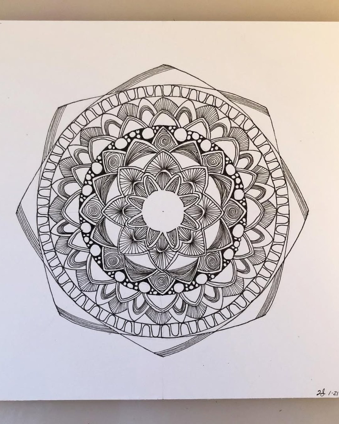 🖤✨ Symmetry in motion, calming energy ✨🖤
This mesmerizing black-and-white mandala by @artwithms.tee draws you into a world of intricate patterns and harmonious shapes. Each layer of the design radiates outward with precision and flow, making it perfect for slow, mindful exploration. The delicate line work and repeating geometric forms create a sense of balance, focus, and tranquility.
Why this artwork stands out:
1️⃣ Intricate mandala design — every layer adds depth and detail
2️⃣ Play of shapes — triangles, circles, and petal-like forms keep it dynamic
3️⃣ Fine line work — delicate strokes enhance clarity and precision
4️⃣ Balanced composition — symmetry creates a soothing, meditative vibe
5️⃣ Perfect for mindful viewing — engaging yet calming, ideal for reflection
Art by: @artwithms.tee 💛
#MandalaArt #BlackAndWhiteArt #InkDrawing #MindfulArt #PatternArt #Zendoodle #MeditativeDrawing #ArtInspiration #DoodleArt #CreativeCalm