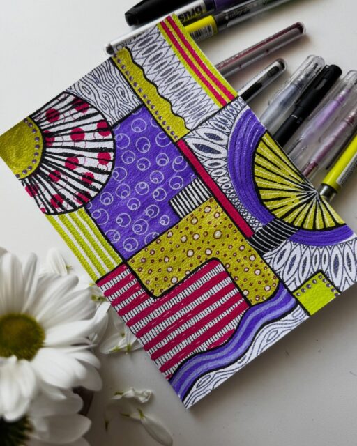 🎨✨ A Vibrant Fusion of Bold Colors and Intricate Patterns ✨🎨

This striking artwork by taya.penart combines bold geometric shapes, intricate hand-drawn patterns, and a vibrant palette of purple, hot pink, and electric lime green. Black-and-white details, including spirals, stripes, dots, and wavy lines, create eye-catching contrast and visual rhythm. Thick black outlines bring each section to life, transforming simple shapes into a playful, dynamic, and beautifully balanced patchwork of patterns. 💜💗💚

Why this artwork stands out:

1️⃣ Bold color palette — vibrant purple, hot pink, and lime green create a striking contrast against the black-and-white details.

2️⃣ Geometric patchwork — a variety of shapes and divided sections come together to form a dynamic, well-balanced composition.

3️⃣ Intricate pattern work — spirals, dots, stripes, loops, and wavy lines make every section unique and engaging.

4️⃣ Strong outlines and contrast — crisp black linework separates the colorful elements and gives the design a distinctive graphic style.

5️⃣ Creative visual rhythm — the repetition of patterns and the interplay of straight lines and curves keep the eye moving across the entire artwork.

This piece is a wonderful celebration of pattern drawing, creative experimentation, and the beauty of combining simple shapes into something extraordinary. Every section offers a new detail to discover! 🌈🖊️

Art by: taya.penart 🤍

#DoodleArt #PatternArt #ZentangleArt #GeometricArt #ColorfulArt #AbstractArt #HandDrawnArt #PatternDrawing #DoodleArtClub #CreativePatterns #LineArt #MarkerArt #MindfulArt #SketchbookArt #ArtInspiration #ArtCommunity #ContemporaryDoodle #ColorfulPatterns