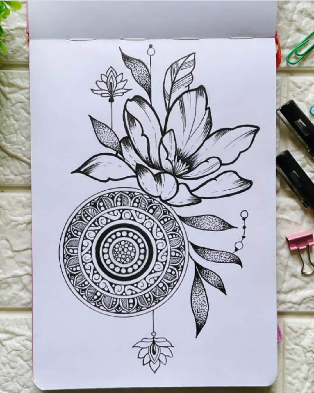 🌸🖤 Where delicate blooms meet mindful patterns 🖤🌸

This beautiful artwork by @art_is_therapy01 blends soft floral elegance with the steady rhythm of mandala design. The flowing petals feel light and graceful, while the detailed circular patterns bring a calming sense of balance and focus. Together, they create a piece that feels both peaceful and powerful. ✨

What makes this artwork special:
1️⃣ Gentle florals — adding warmth and organic beauty
2️⃣ Intricate mandala — grounding the design with symmetry
3️⃣ Fine line work — every stroke feels intentional
4️⃣ Textured shading — giving depth without heaviness
5️⃣ A soothing harmony — nature and geometry in perfect balance 🌿

Art by: @art_is_therapy01 💛

#InkArt #MandalaArt #FloralDrawing #MindfulArt #BlackAndWhiteArt #CreativeCalm #DoodleInspiration #ArtForRelaxation #LineArtLove
